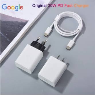 پکسل 6، 6 پرو، 7، 7 پرو، 8، 8 پرو، پکسل فولڈ اور USB-C ڈیوائسز کے لیے گوگل کا اصلی 30W USB-C PD فاسٹ چارجر مع USB-C تا USB-C کیبل