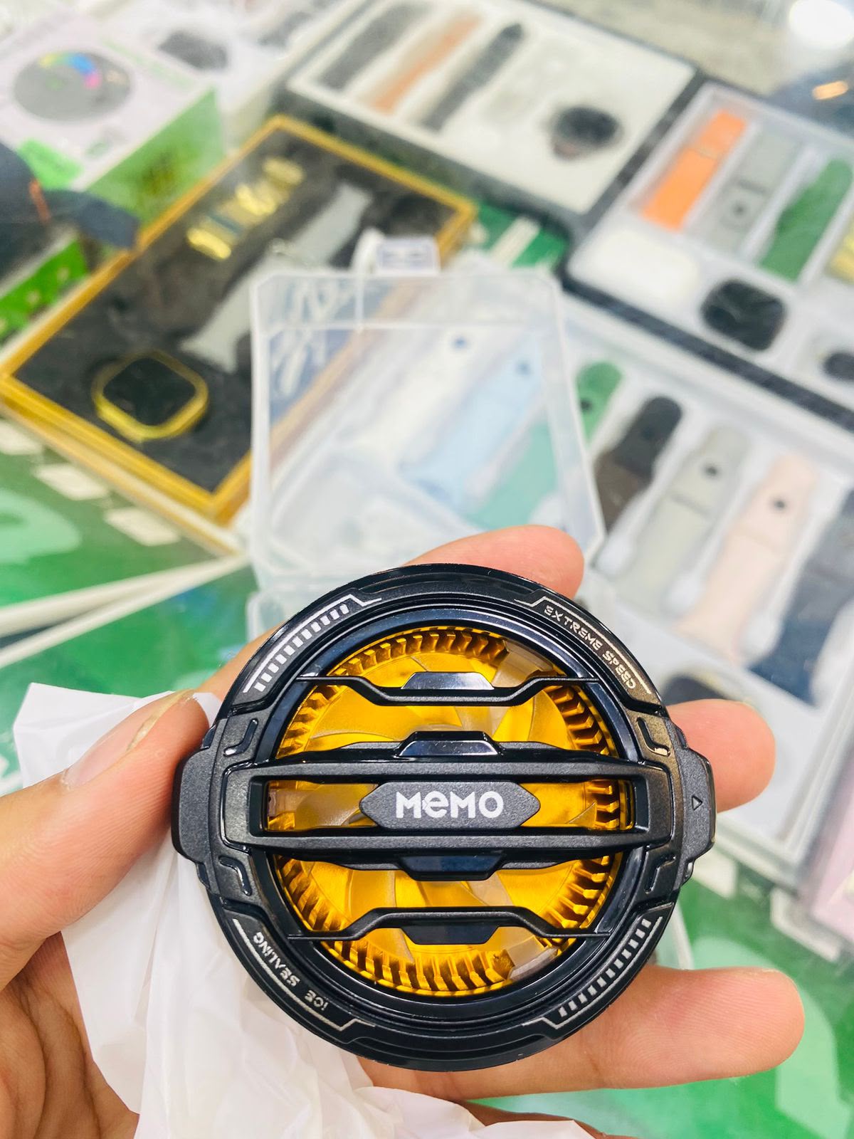 MEMO CX07 15W Magnetic Cooler Fan for Mobile Gaming – Powerful Performance